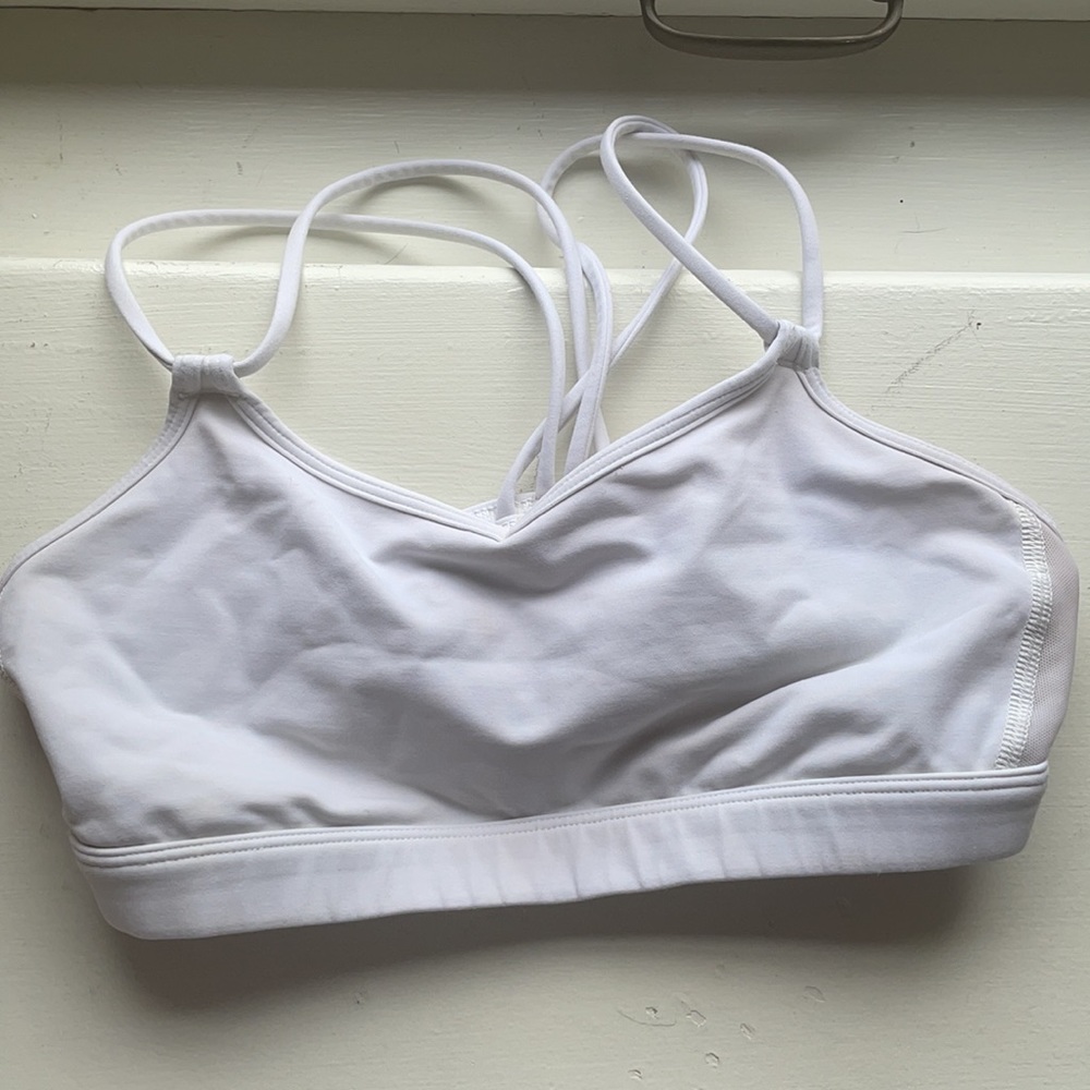 WHITE Lululemon Sports Bra SZ 4